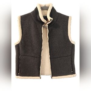 Snowshoe M Black and Cream Ski Vest